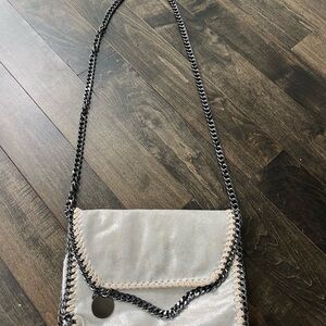Stylish Silver Chain Shoulder Bag
